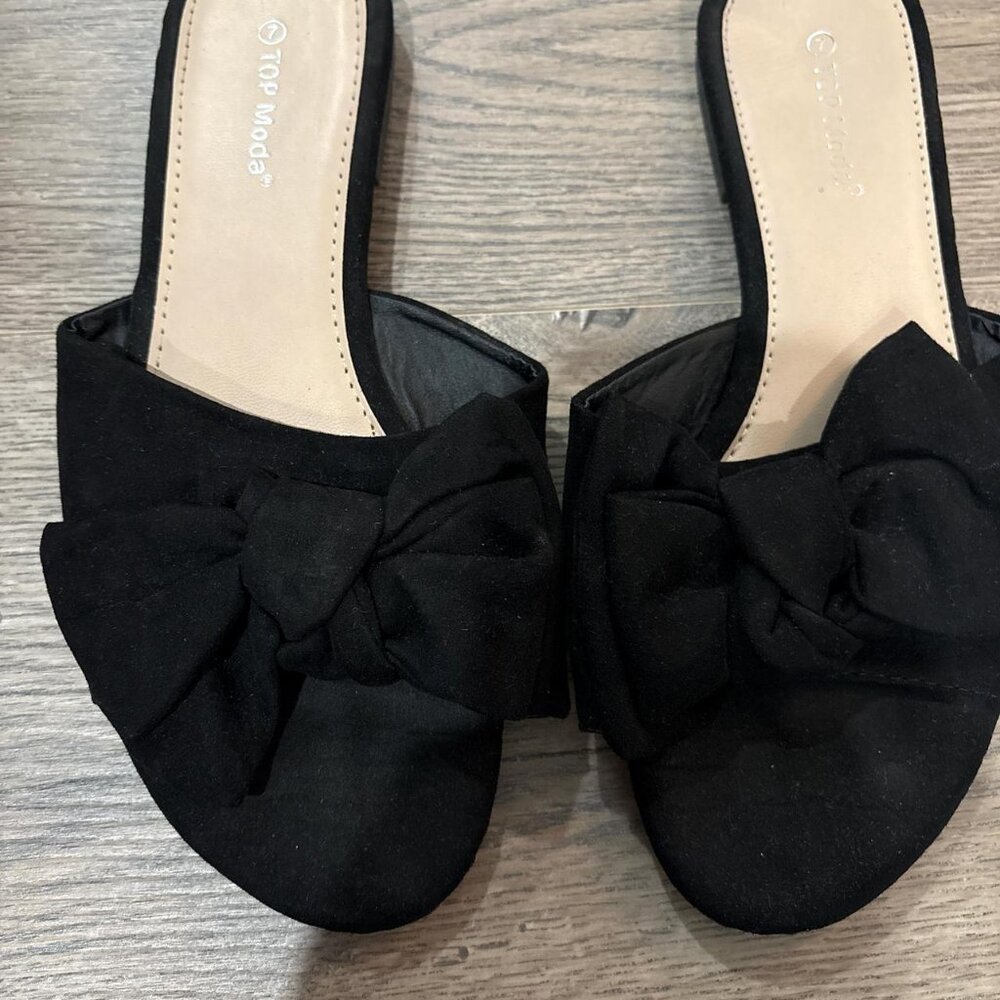 Women's Black Sandals